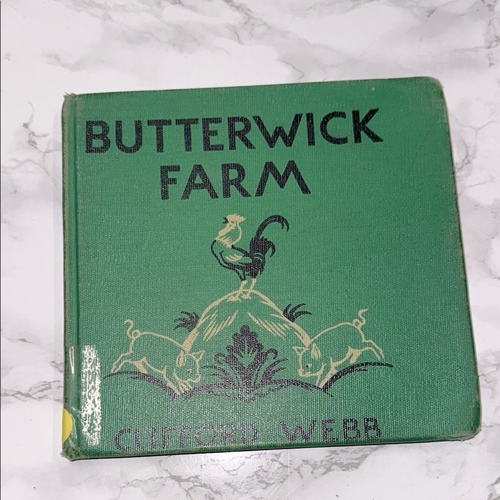 Butterwick Farm vintage green hardback book by Clifford Webb